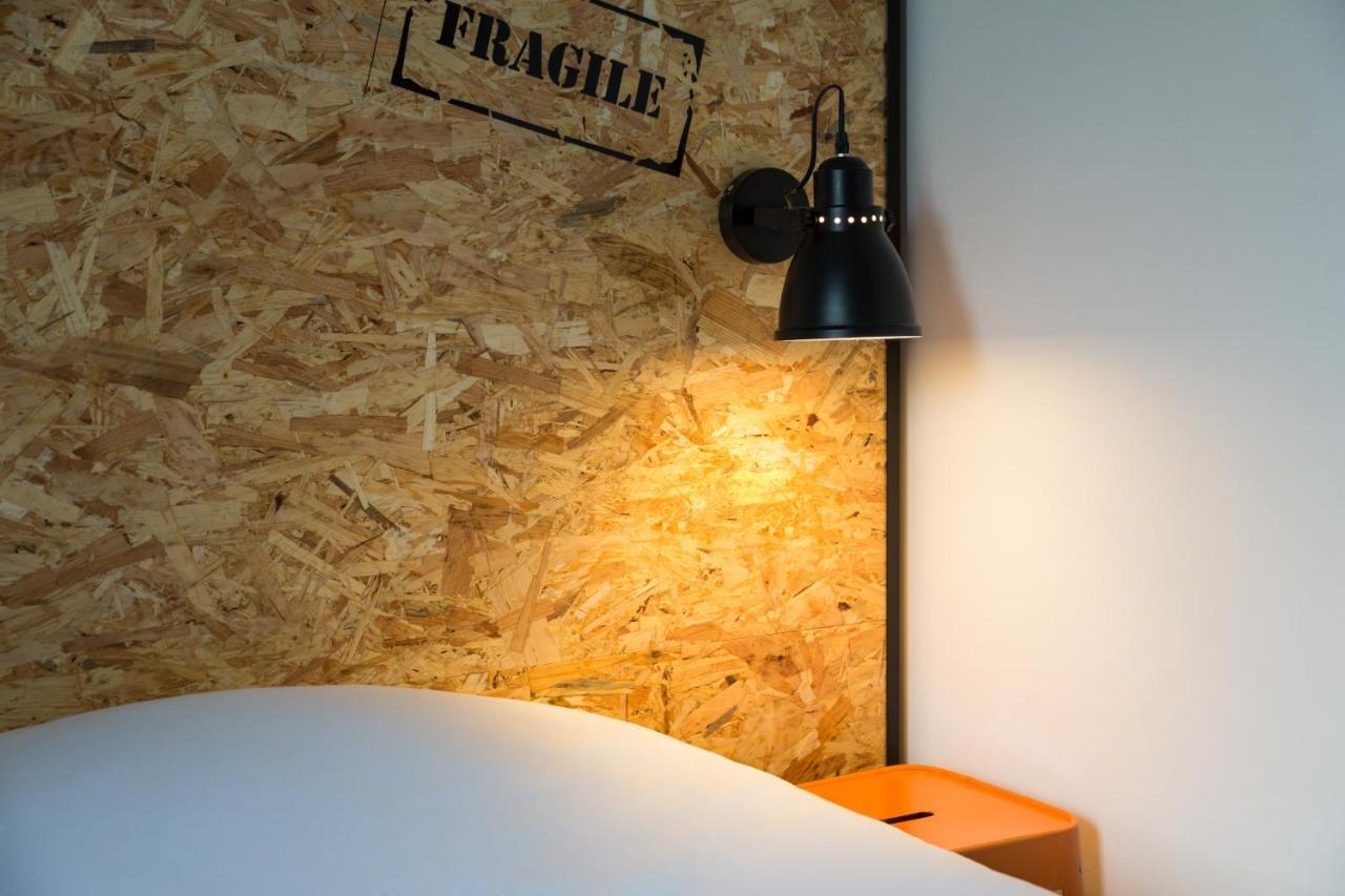 The Originals Access, Hotel Clermont-Ferrand Nord Châteaugay Kültér fotó